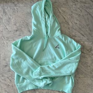 Jordan Womens cropped hoodie, size small